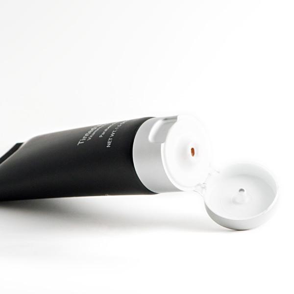 Tinted Veil Silk Primer in RICH